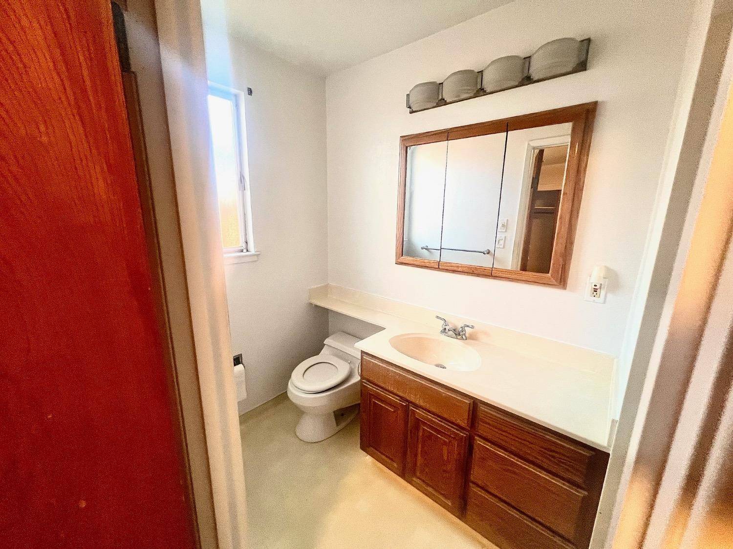 Hayward, CA 94541,23644 Nevada RD