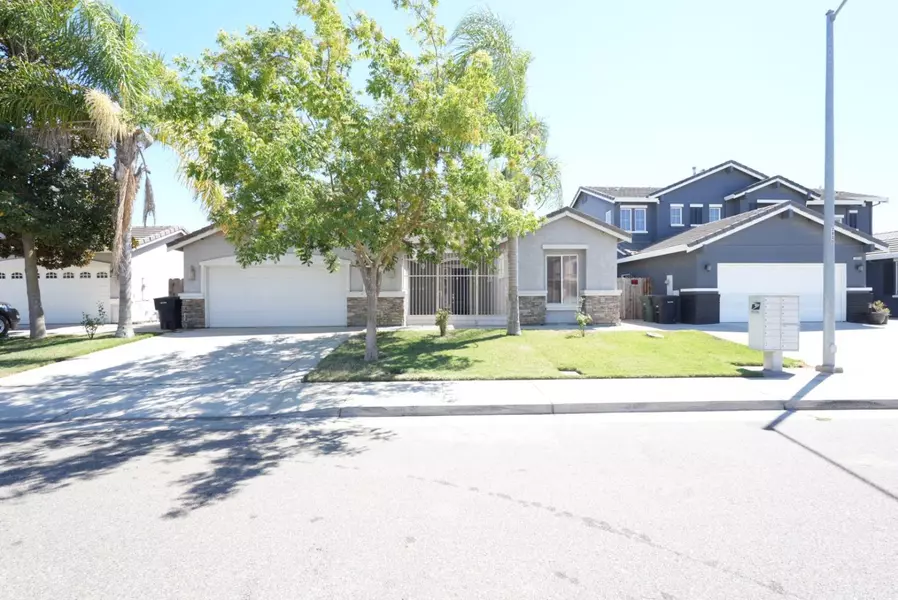 2860 Tulare CT, Livingston, CA 95334