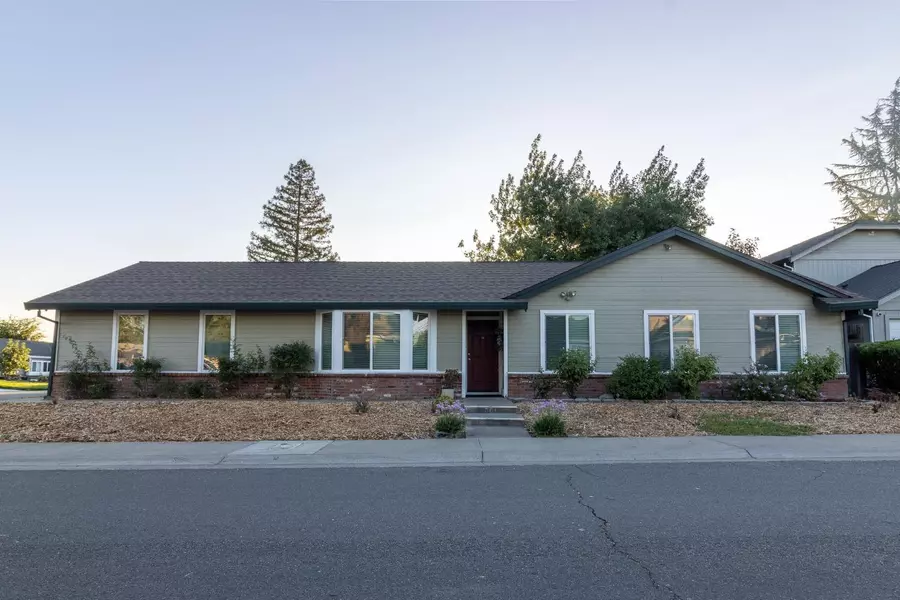 361 Municipal DR, Sacramento, CA 95838
