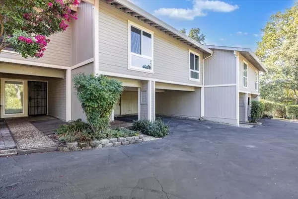 Cameron Park, CA 95682,3062 Granada CT #6