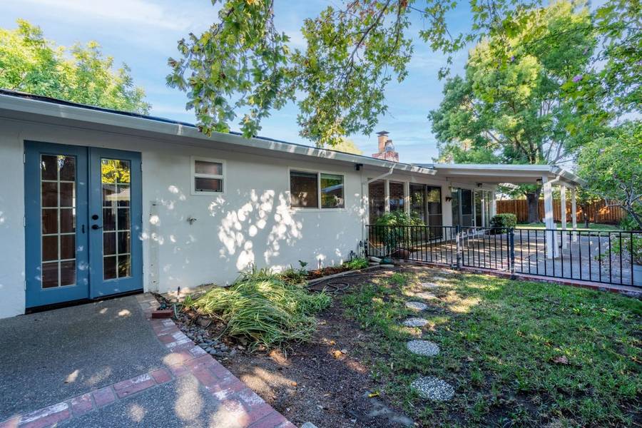 34 N Mckinley AVE, Woodland, CA 95695