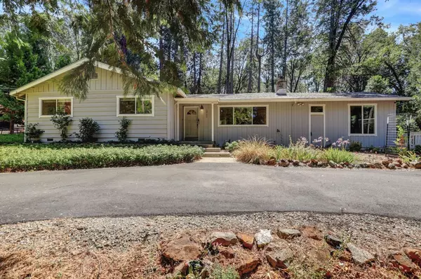 12725 Banner Lava Cap RD, Nevada City, CA 95959