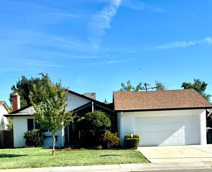 709 Potomac, Sacramento, CA 95833