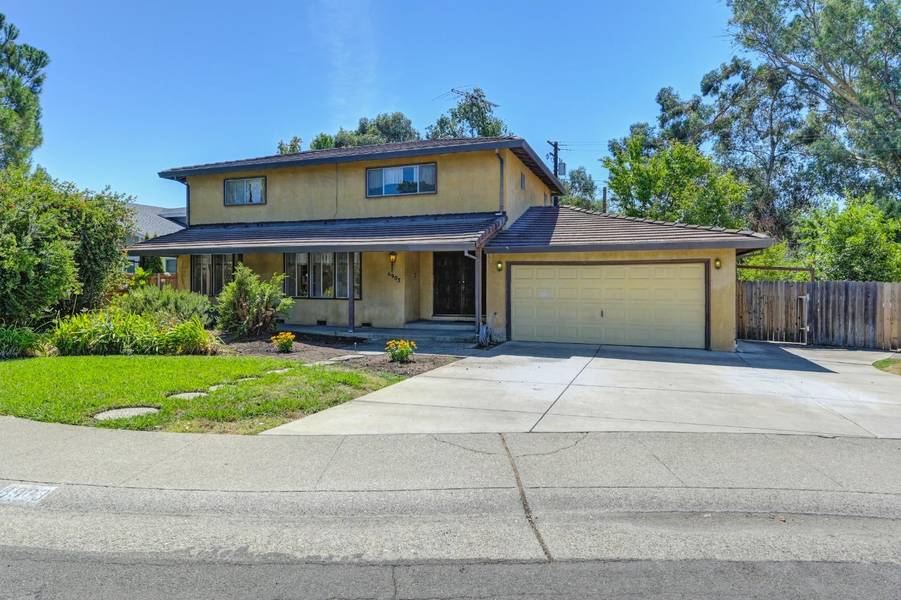 6903 Los Olivos WAY, Carmichael, CA 95608