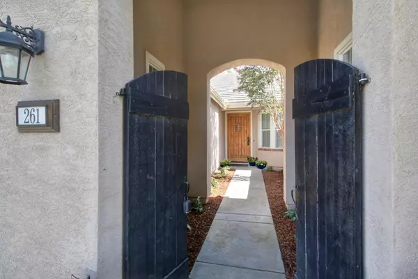 Sacramento, CA 95835,261 Lanfranco CIR