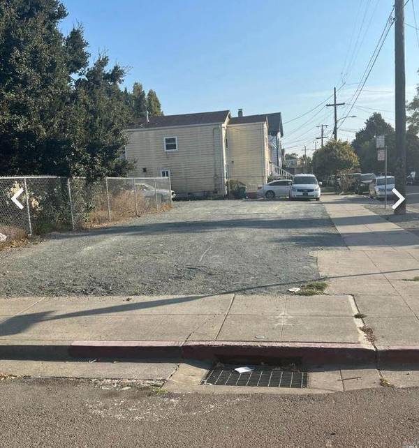 1495 5th ST,  Oakland,  CA 94607