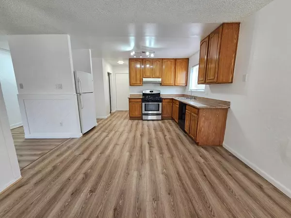 Sacramento, CA 95832,7926 Albion WAY