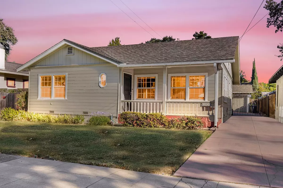 Stockton, CA 95203,1021 W Park ST