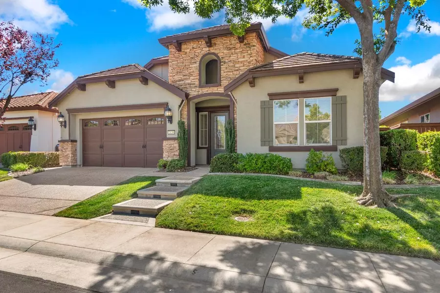 2120 Benton LOOP, Roseville, CA 95747