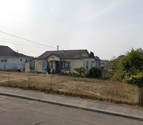 Eureka, CA 95503,3512 Glen ST