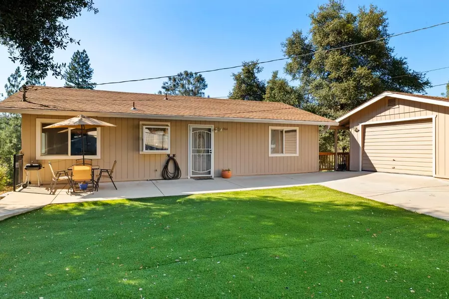 19814 Via Redonda DR, Sonora, CA 95370