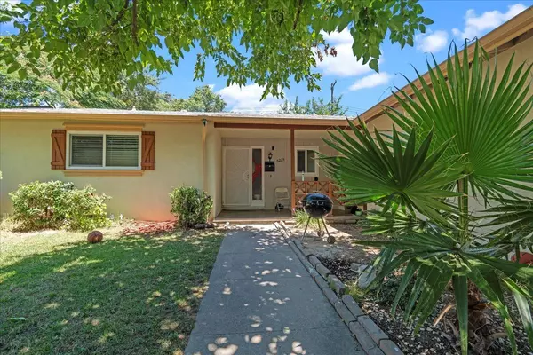 Sacramento, CA 95841,5225 Calistoga WAY