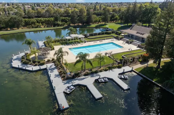 Elk Grove, CA 95758,9445 Laguna Lake WAY