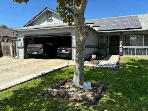 2218 Imperial DR, Los Banos, CA 93635