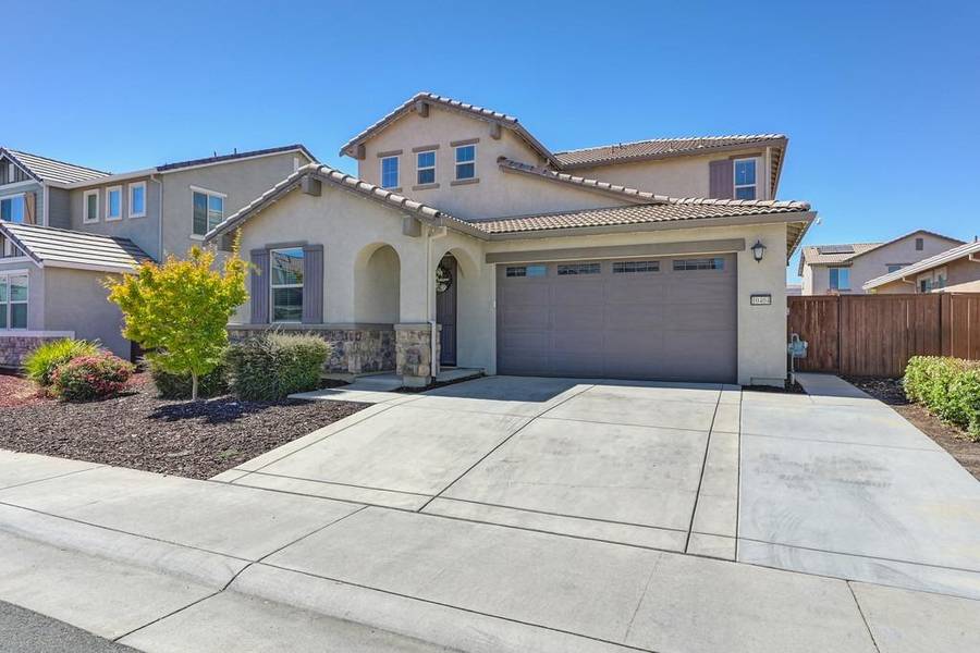 10404 Charles Morris WAY, Elk Grove, CA 95757