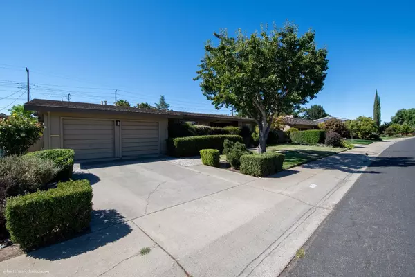 Lodi, CA 95240,530 Willow Glen Drive