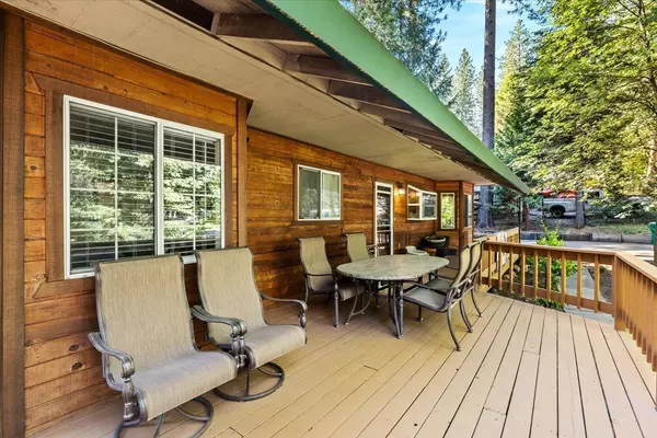 Pollock Pines, CA 95726,5284 Loch Leven DR