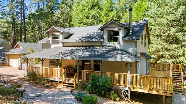 15640 Lakewood LN, Grass Valley, CA 95945