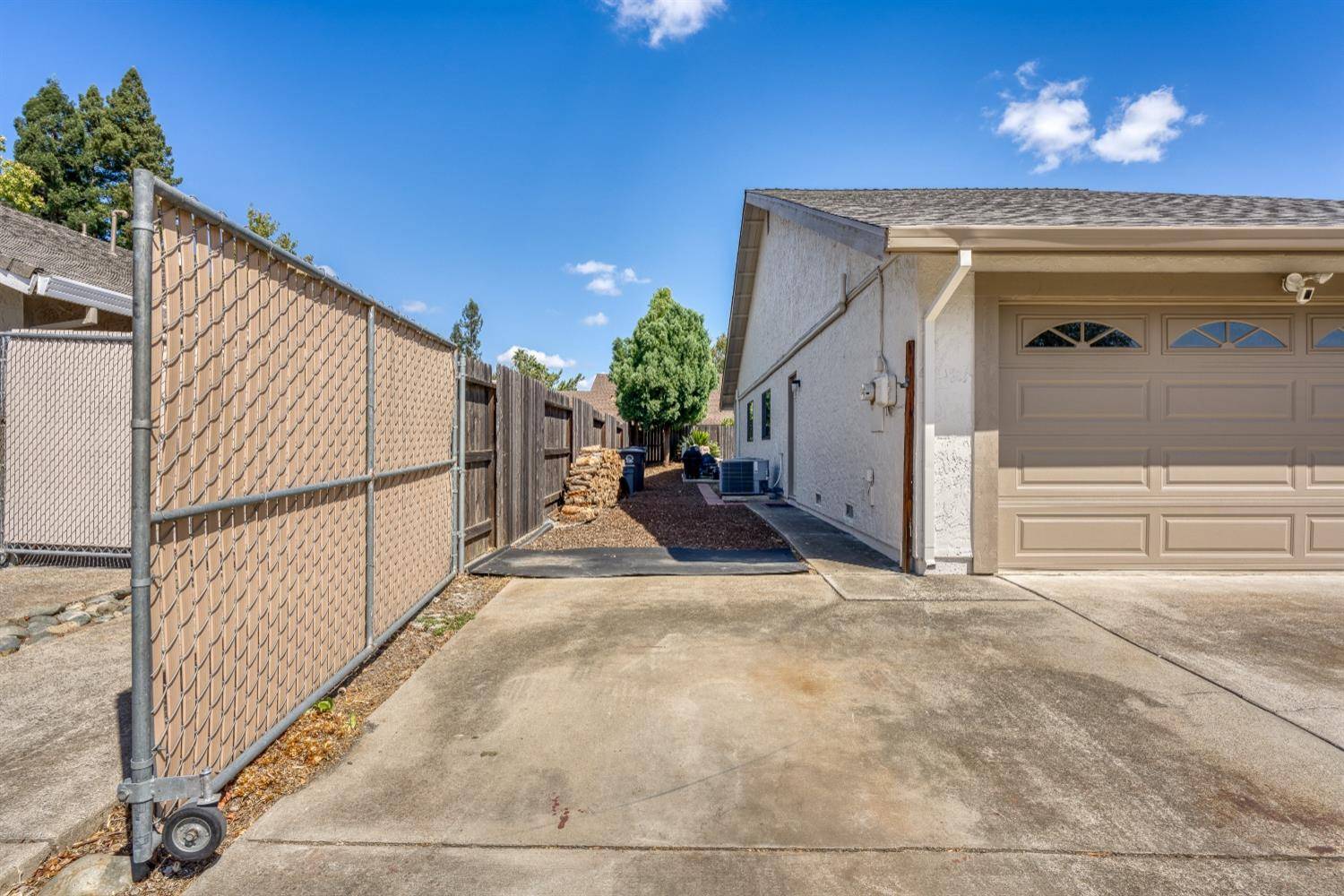 Rancho Cordova, CA 95670,11137 Tusket River DR