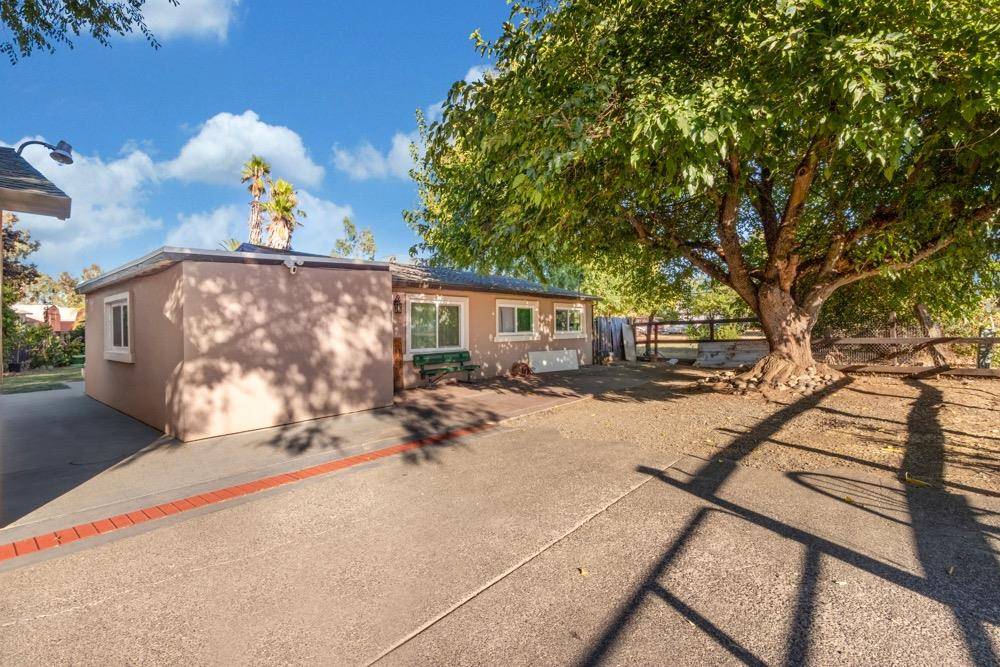 Rio Linda, CA 95673,6544 Marysville Blvd