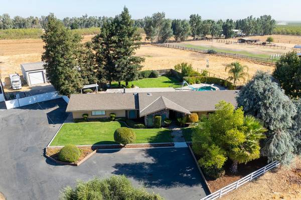 8525 E Monte Vista AVE, Denair, CA 95316