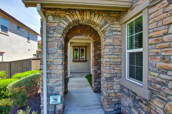 El Dorado Hills, CA 95762,5096 Brentford WAY