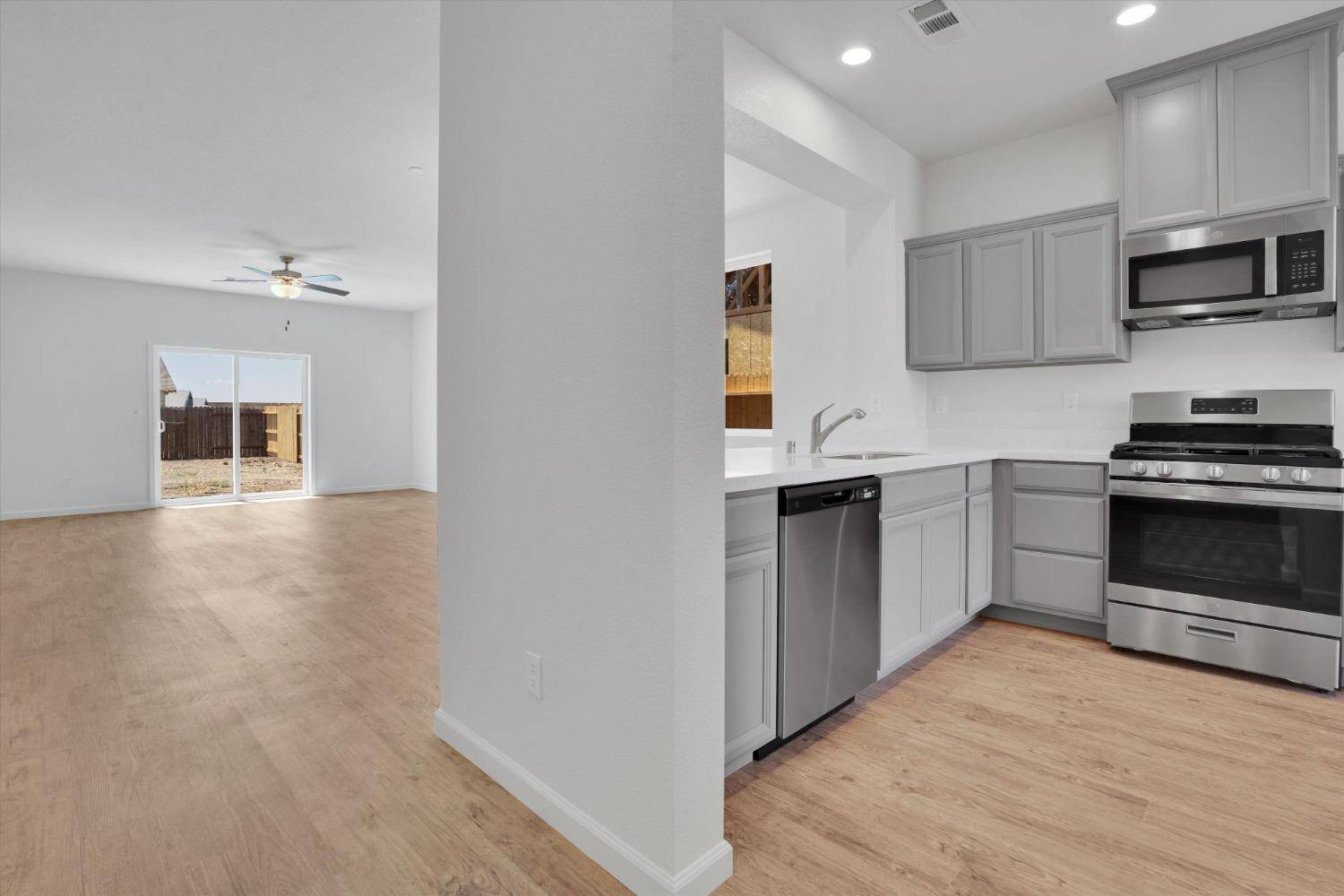 Stockton, CA 95206,3149 Vermillion DR