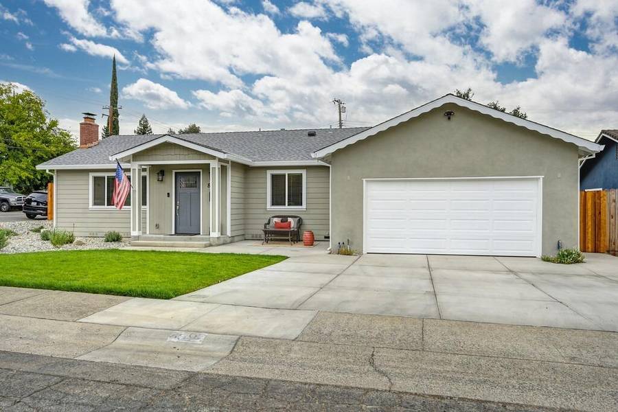 8698 Char AVE, Orangevale, CA 95662