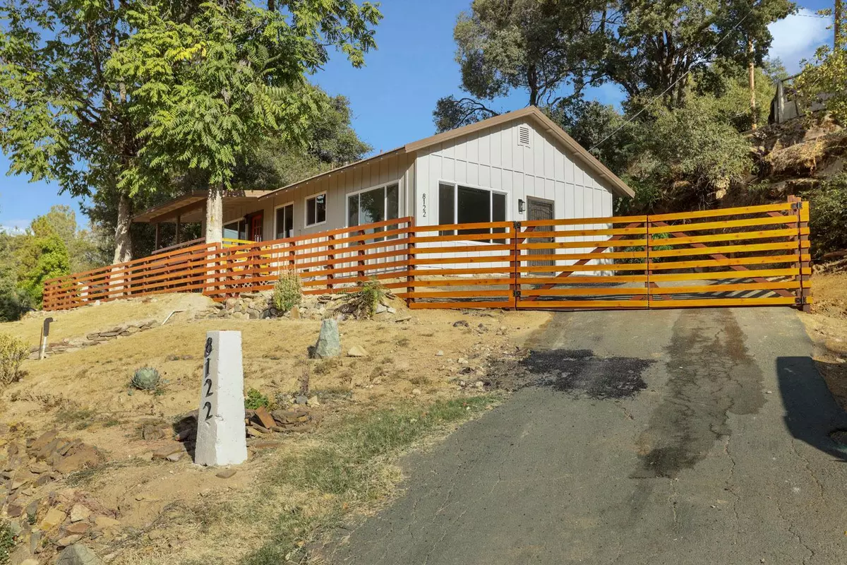 Mokelumne Hill, CA 95245,8122 Main ST