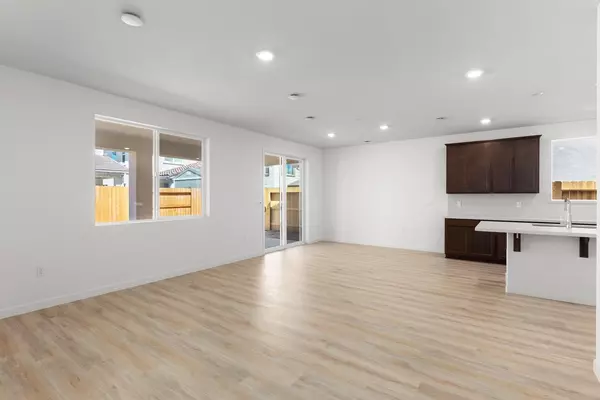 Roseville, CA 95747,3009 Astronomer WAY