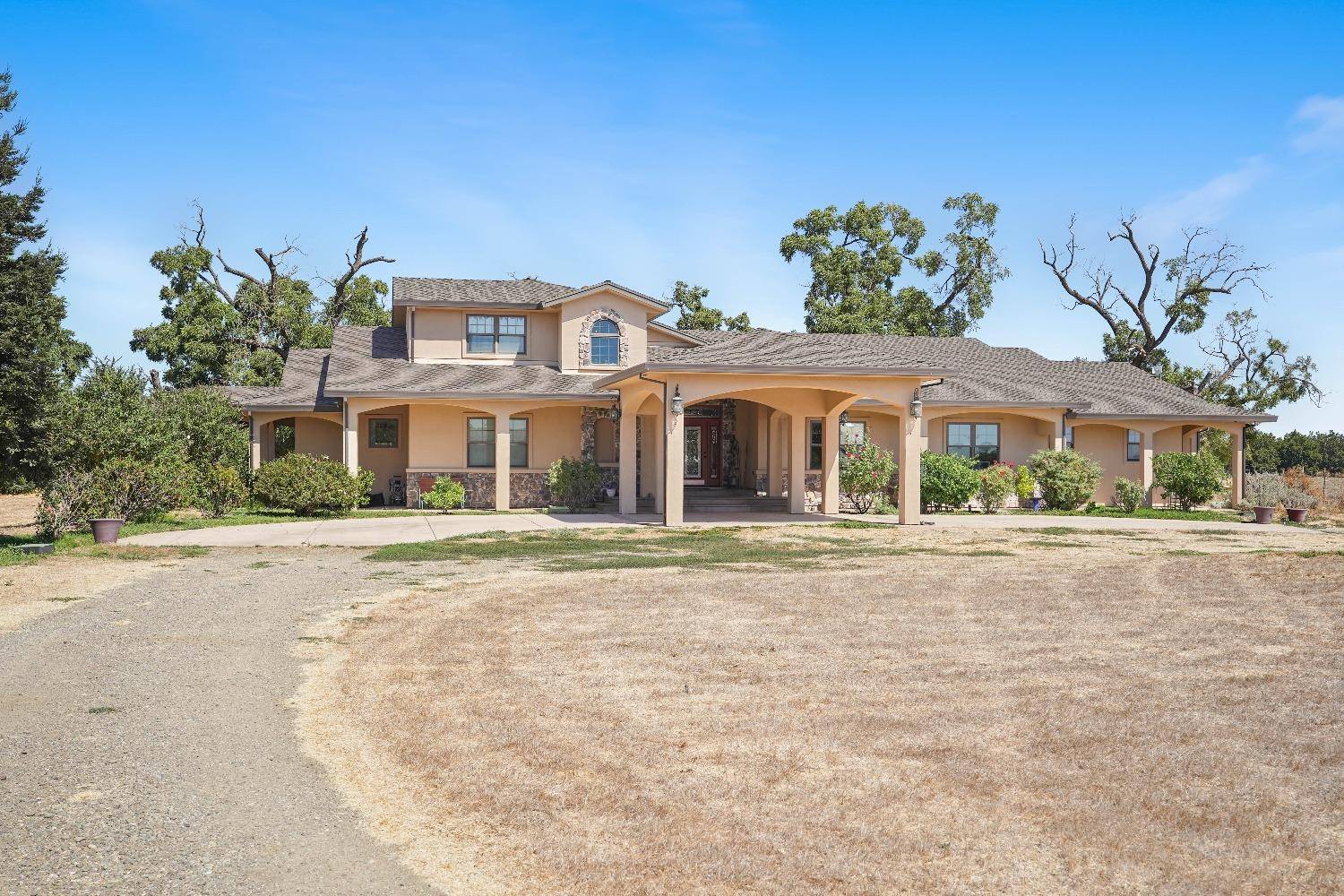 2250 Lone Star RD, Williams, CA 95987