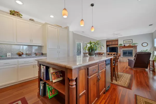 Valley Springs, CA 95252,531 Oakridge RD