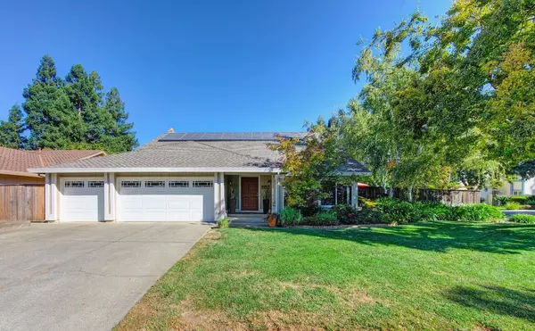 425 Camelia River WAY,  Sacramento,  CA 95831