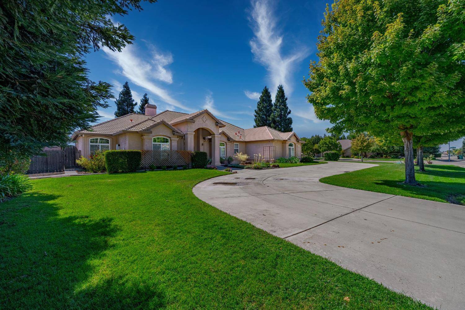 Atwater, CA 95301,5261 Queen Elizabeth DR