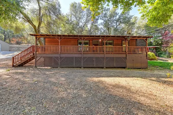 13630 Dry Creek Rd, Auburn, CA 95602