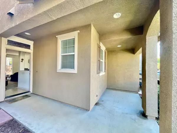 West Sacramento, CA 95691,2497 Huckleberry CIR