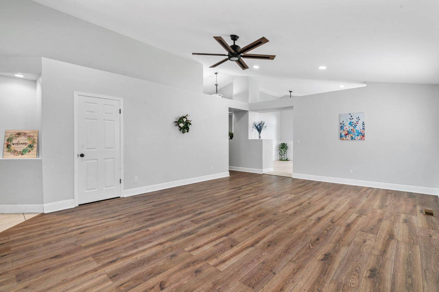 Tracy, CA 95376,200 Camelot DR