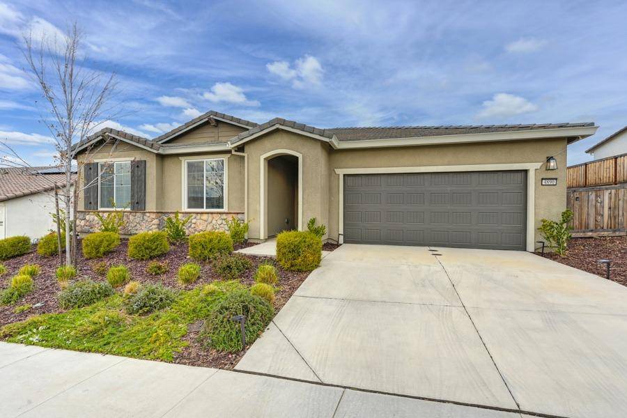 4890 Rockrose DR, Folsom, CA 95630