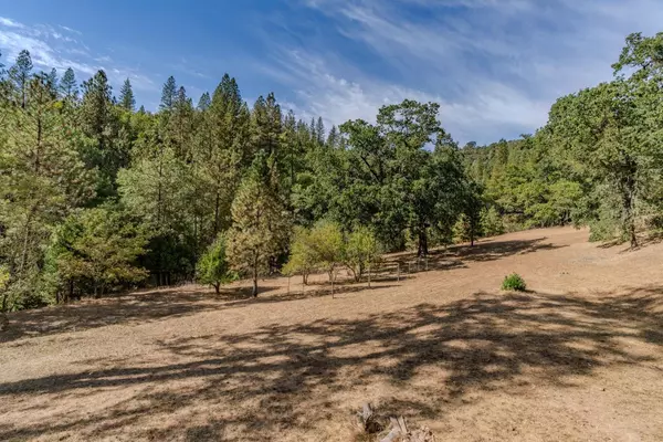 Sutter Creek, CA 95685,19301 Laurel Canyon RD