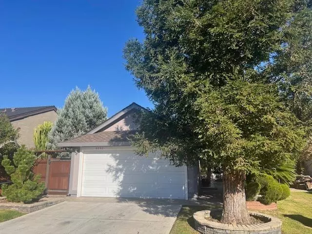 8232 Cashel WAY, Sacramento, CA 95829