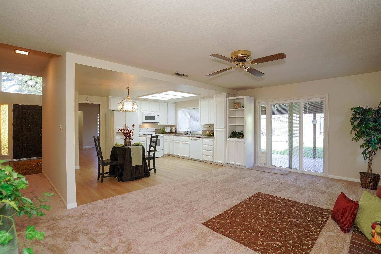 Orangevale, CA 95662,8878 Nimbus WAY