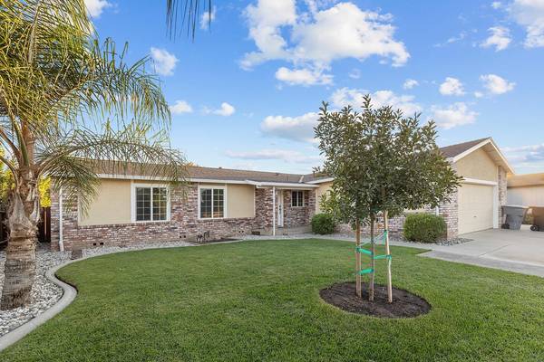 483 Valdapena WAY,  Escalon,  CA 95320