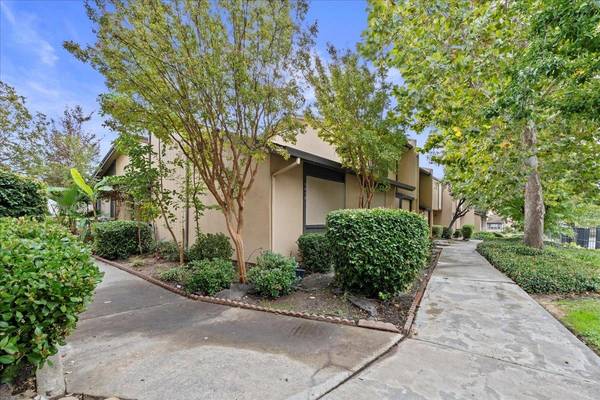 5010 Hackberry LN, Sacramento, CA 95841