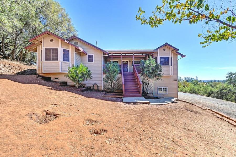 2080 Upper Black Rock RD, Cool, CA 95614