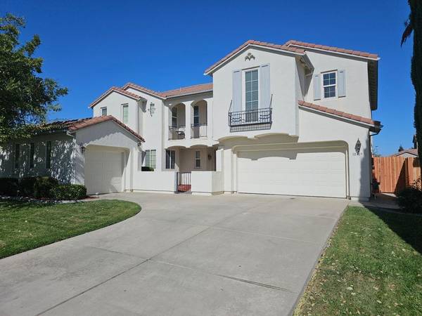 10389 Christo WAY, Elk Grove, CA 95757