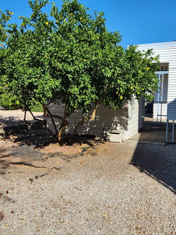 Roseville, CA 95661,71 Lora WAY