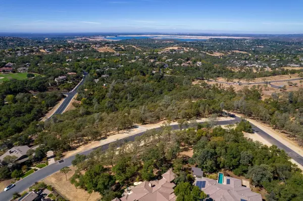 El Dorado Hills, CA 95762,4090 Raphael DR