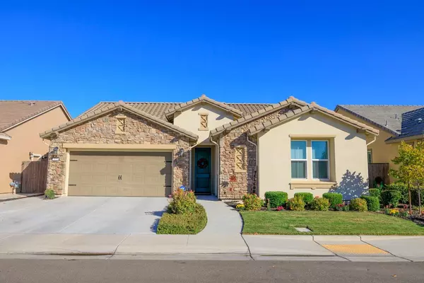 2613 Mayfair ST, Lodi, CA 95242