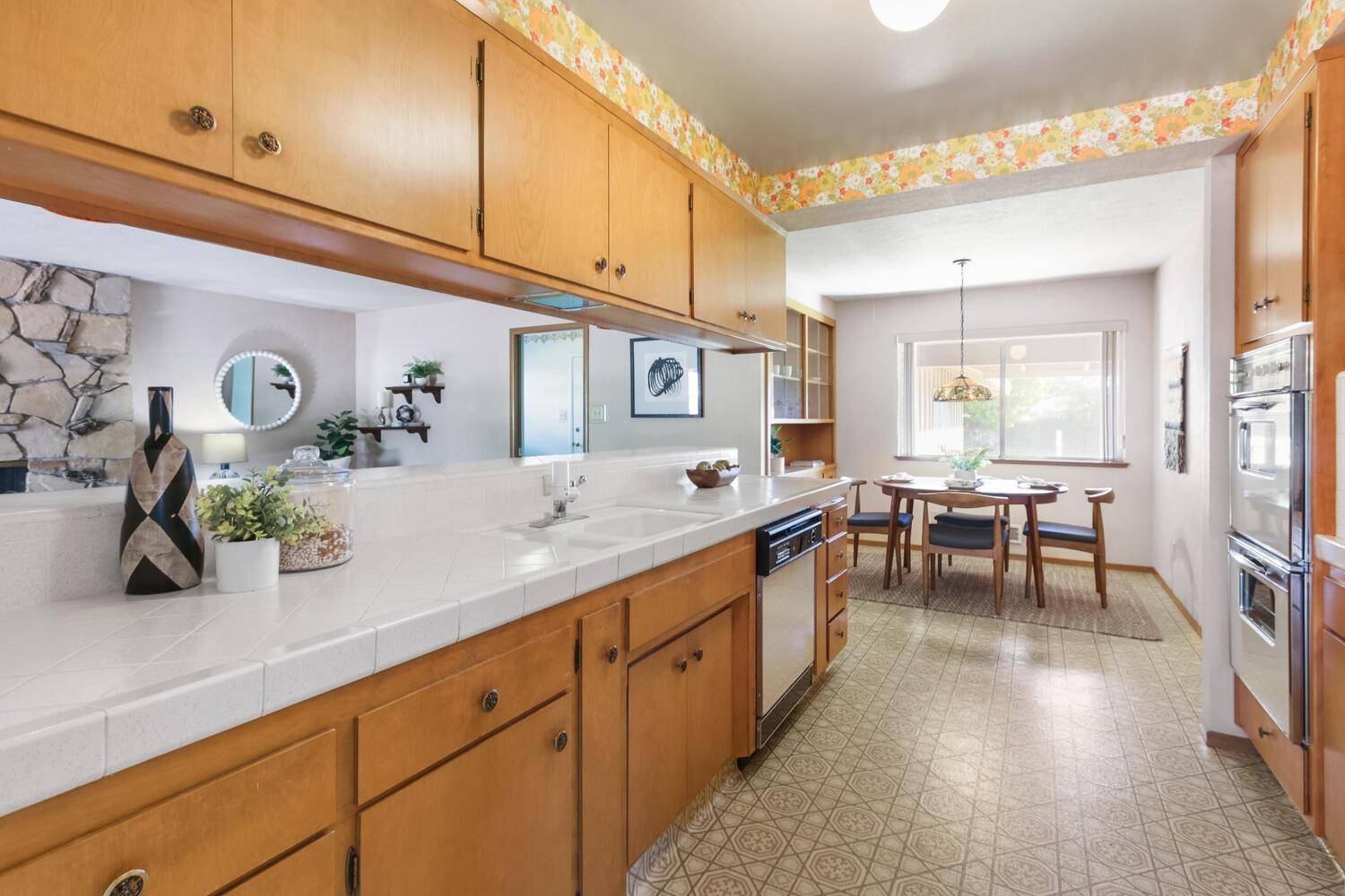 Sacramento, CA 95831,6904 Sierra Bonita WAY