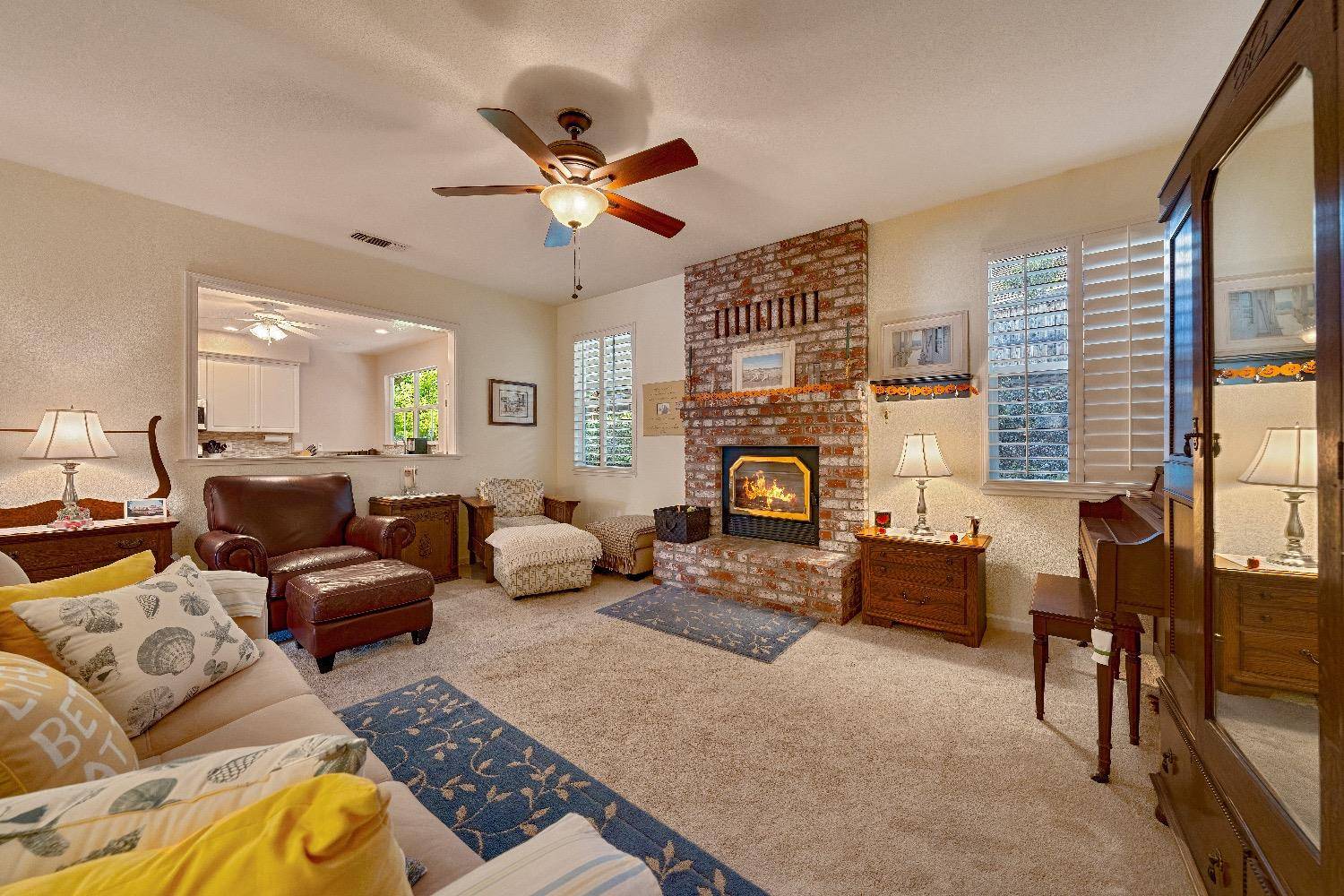 Rocklin, CA 95765,3523 Evergreen CT